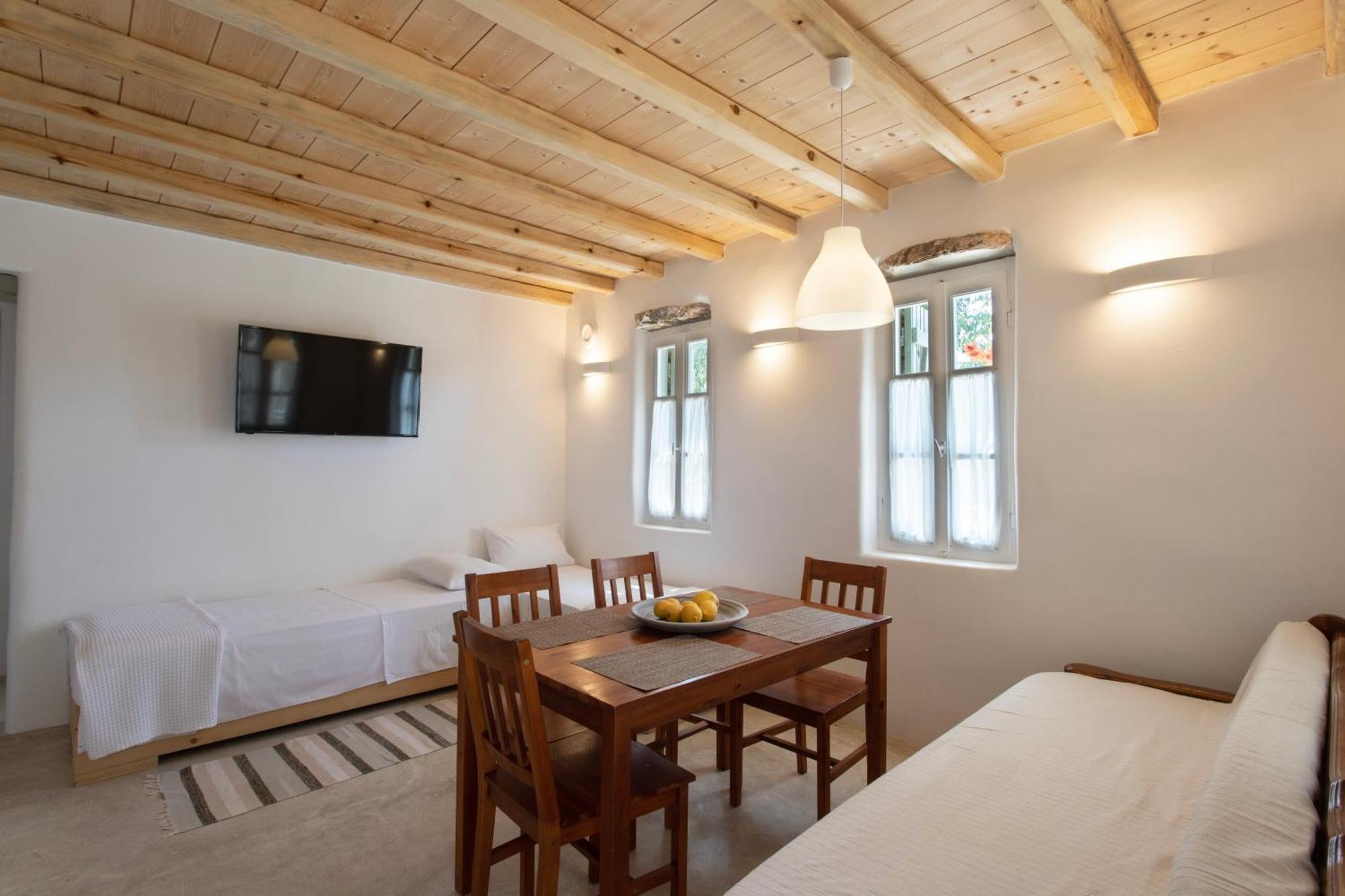 K Homes-Family Stone Suite Tínos Kültér fotó