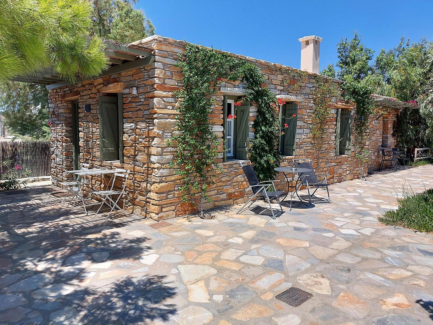 K Homes-Family Stone Suite Tínos Kültér fotó