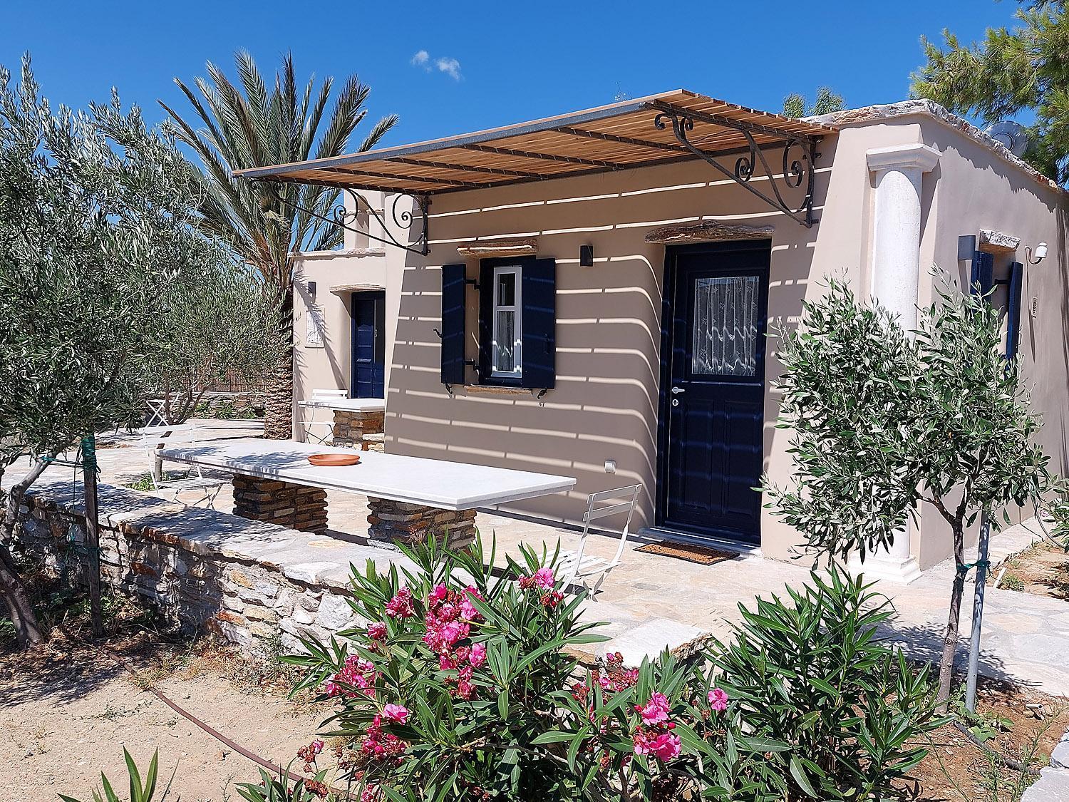 K Homes-Family Stone Suite Tínos Kültér fotó